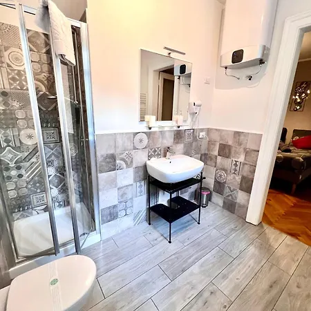 Montanelli شقة فندقية