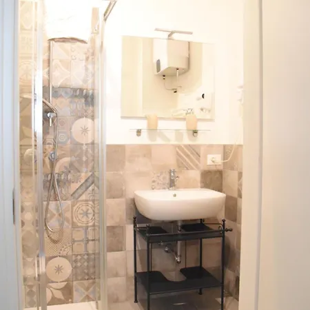 Montanelli شقة فندقية