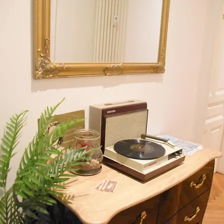 Montanelli Aparthotel 4*