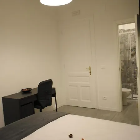 Montanelli Aparthotel Trieste