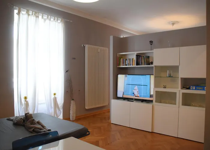 Montanelli Aparthotel Trieste